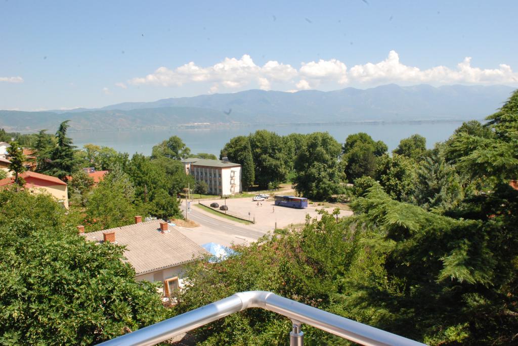 Madzar Apartments Dojran Exterior photo