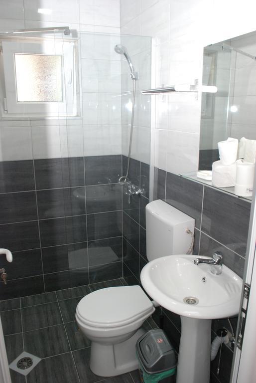 Madzar Apartments Dojran Exterior photo