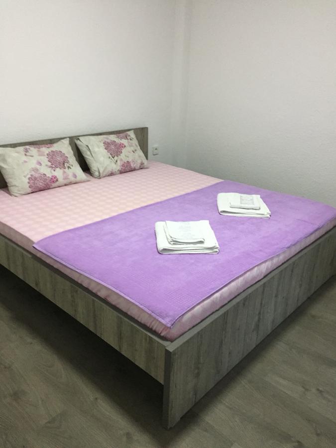 Madzar Apartments Dojran Exterior photo